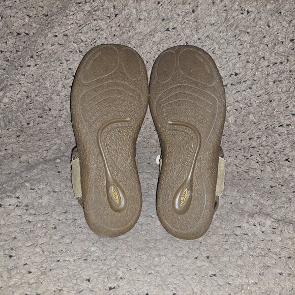KEEN-Howser Harvest Sandals-Light Brown/Beige-Suede/Nylon-Sz 8.5-Near Mint - Picture 8 of 8